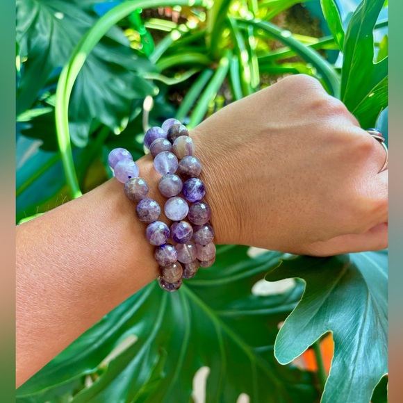 Other - Chevron Amethyst bracelet (one)